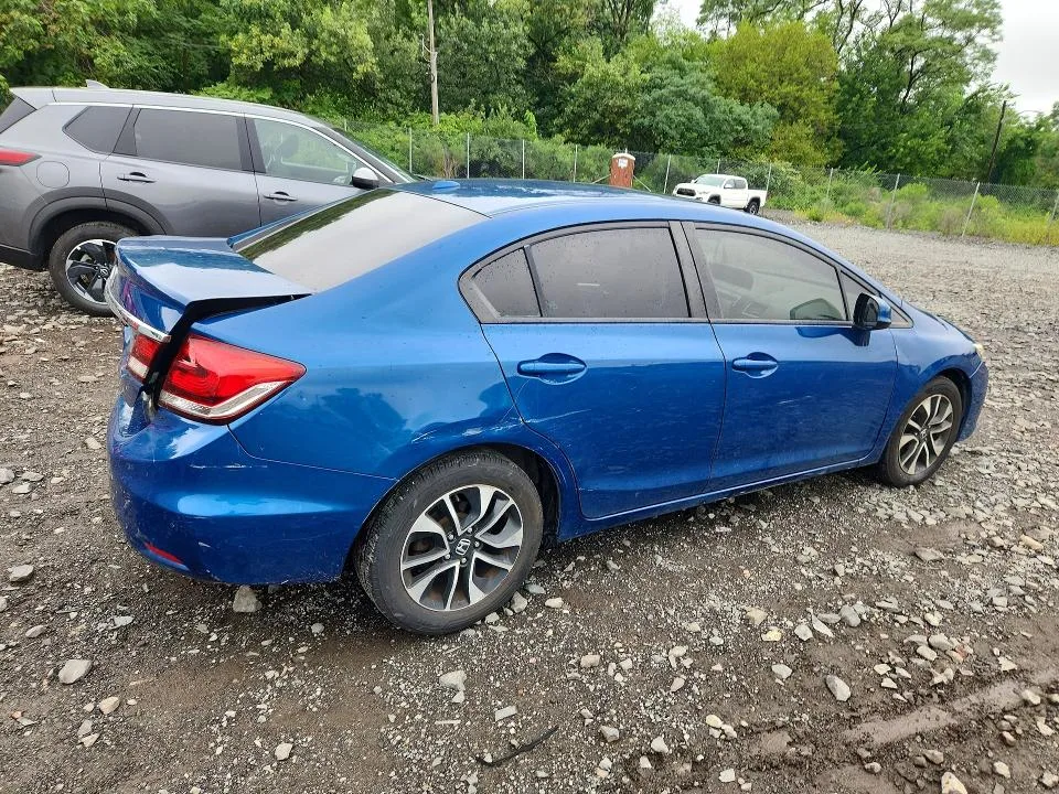 2HGFB2F87DH505145 — 2013 HONDA CIVIC photo 3
