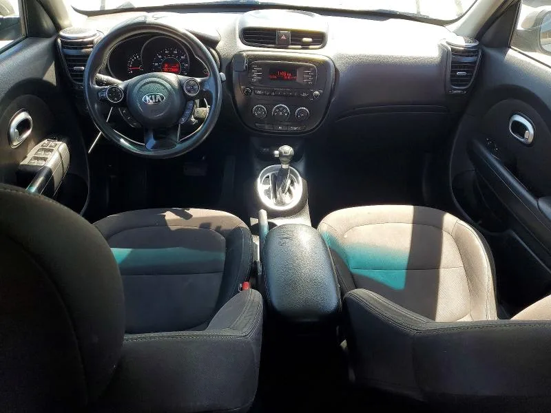 KNDJN2A2XG7269593 — 2016 KIA SOUL photo 8