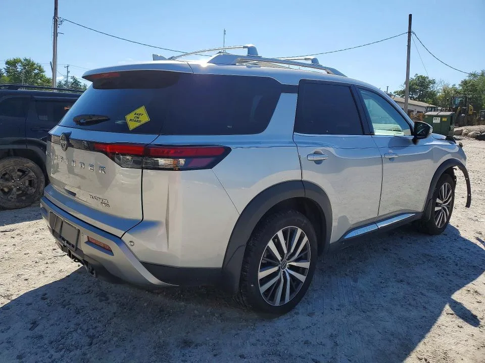 5N1DR3DKXNC271217 — 2022 NISSAN PATHFINDER photo 3