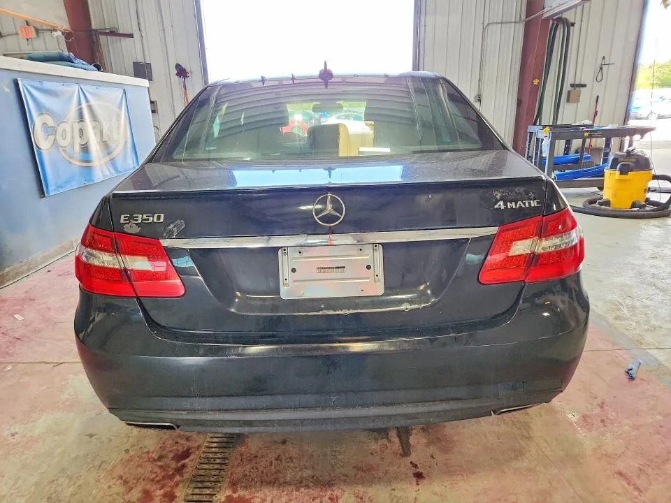 WDDHF8HBXBA460047 — 2011 MERCEDES-BENZ E photo 6