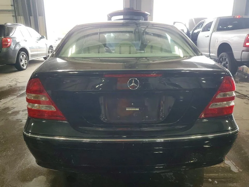 WDBRF92HX7F875461 — 2007 MERCEDES-BENZ C photo 6