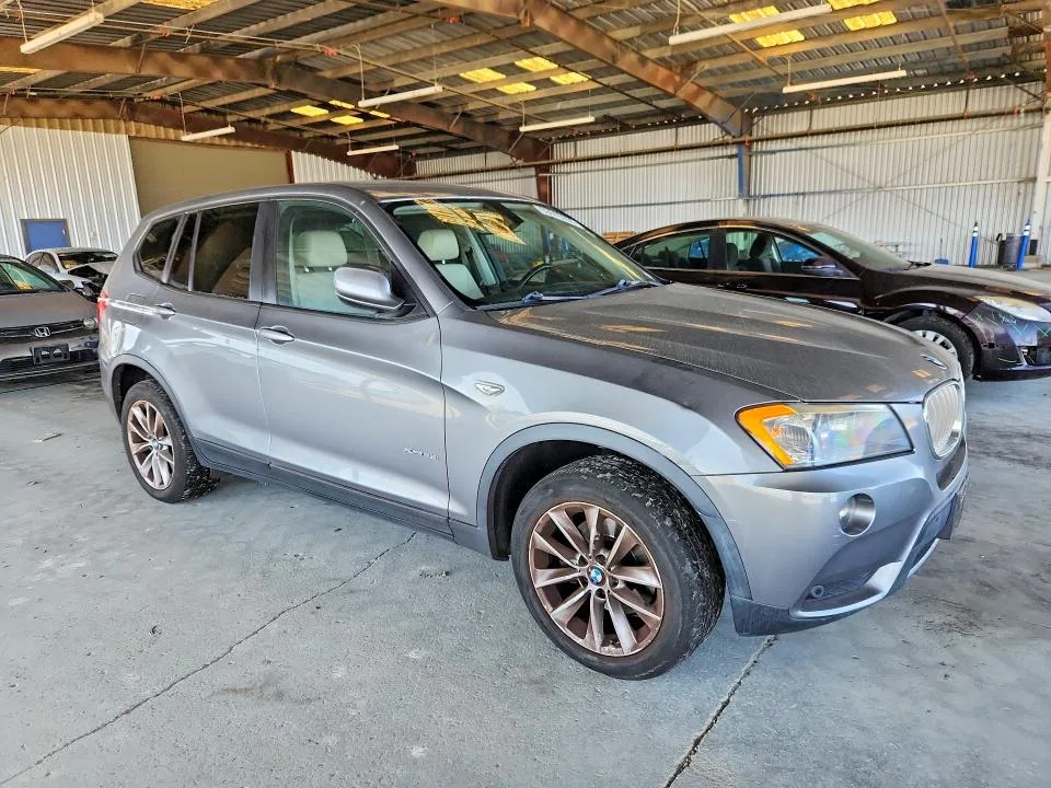5UXWX9C5XD0A24914 — 2013 BMW X3 photo 4