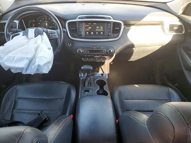 5XYPHDA53KG567793 — 2019 KIA SORENTO photo 8