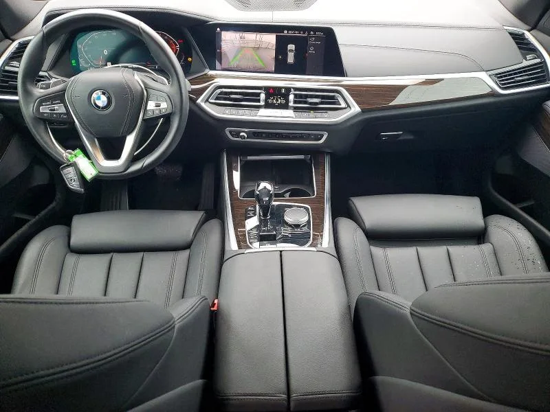 5UXCR4C02M9E73665 — 2021 BMW X5 photo 8