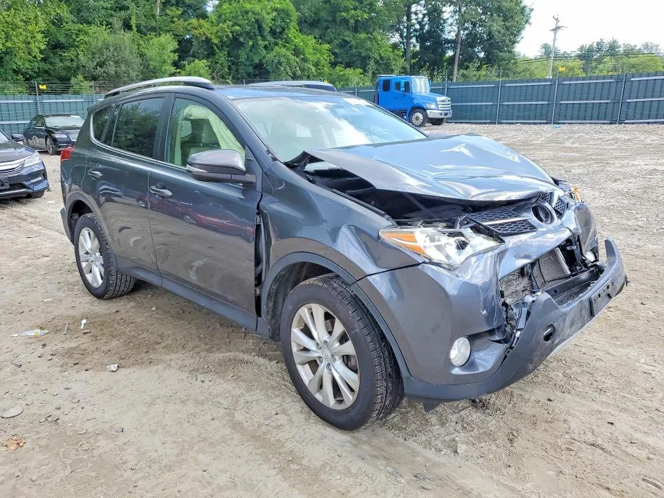 JTMDFREV5FD159686 — 2015 TOYOTA RAV4 photo 4
