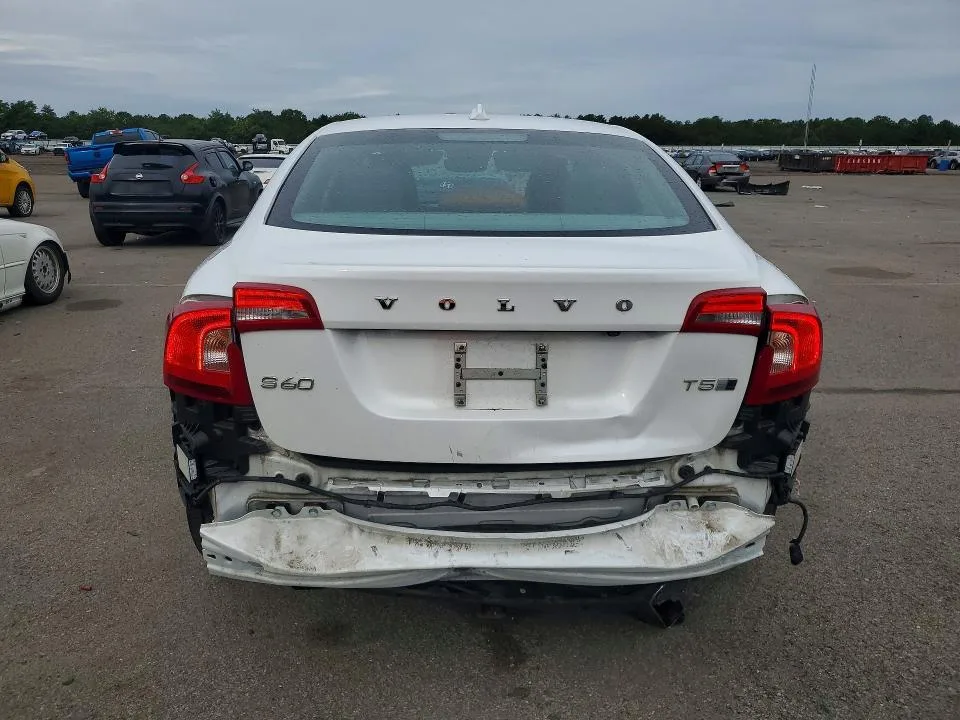 LYV402TM4HB153085 — 2017 VOLVO S60 photo 6