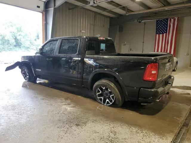 1C6SRFJP7SN749033 — 2025 RAM 1500 photo 2