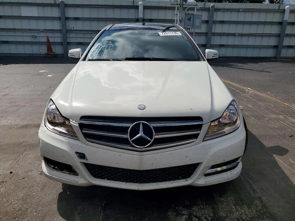 WDDGJ4HB7CF847548 — 2012 MERCEDES-BENZ C photo 5
