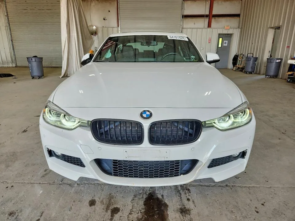 WBA8B7C5XJA938030 — 2018 BMW 340 photo 5