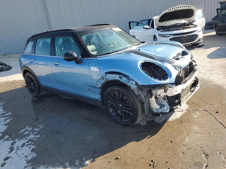 WMWLU5C58H2C45988 — 2017 MINI COOPER photo 4