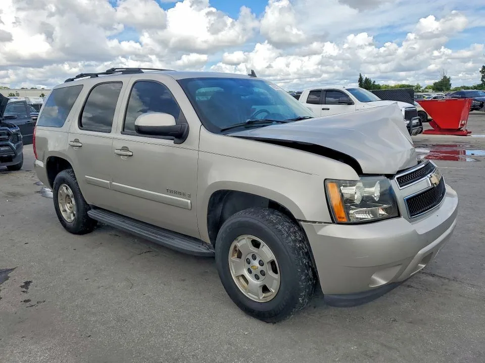 1GNFC13J57R429661 — 2007 CHEVROLET TAHOE photo 4