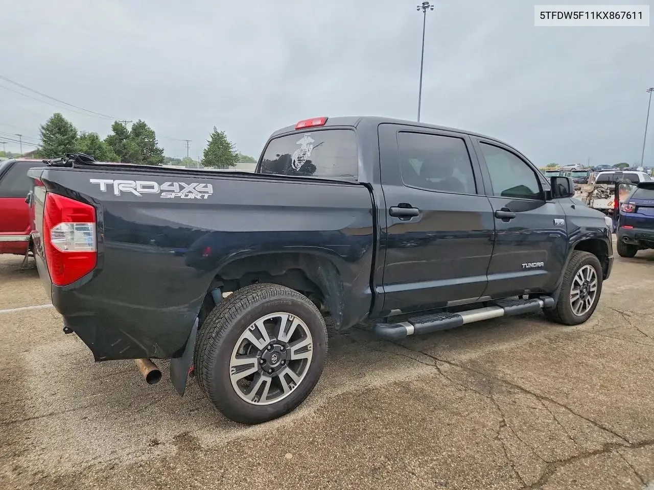 5TFDW5F11KX867611 — 2019 TOYOTA TUNDRA photo 4