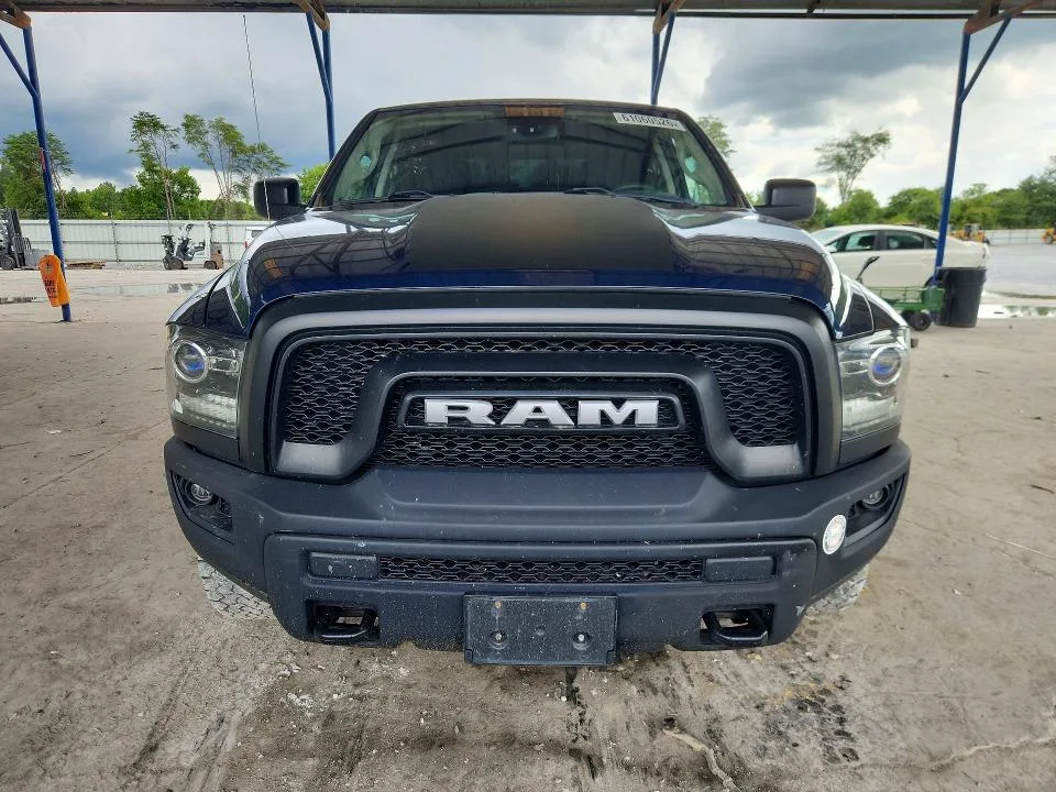 1C6RR7GTXKS736805 — 2019 RAM 1500 CLASSIC photo 5