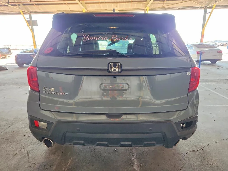 5FNYF7H51NB000110 — 2022 HONDA PASSPORT photo 6