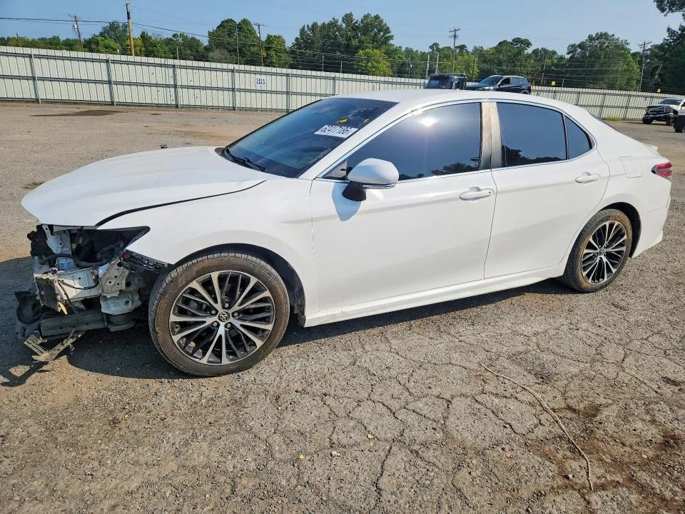 4T1B11HK7JU073938 — 2018 TOYOTA CAMRY