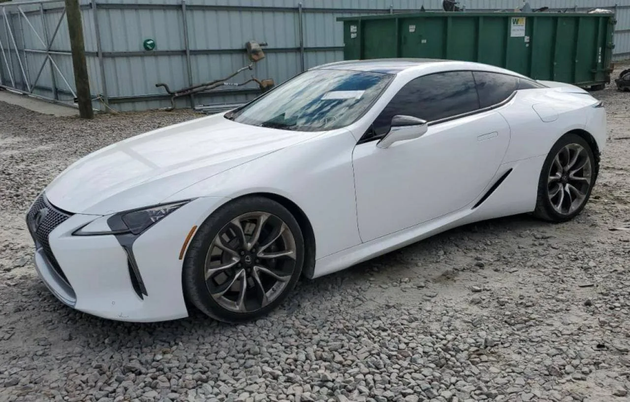 JTHHP5AY4JA003946 — 2018 LEXUS LC photo 2