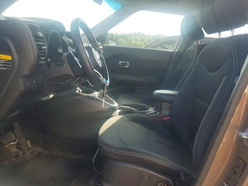 KNDJN2A25E7071937 — 2014 KIA SOUL photo 7