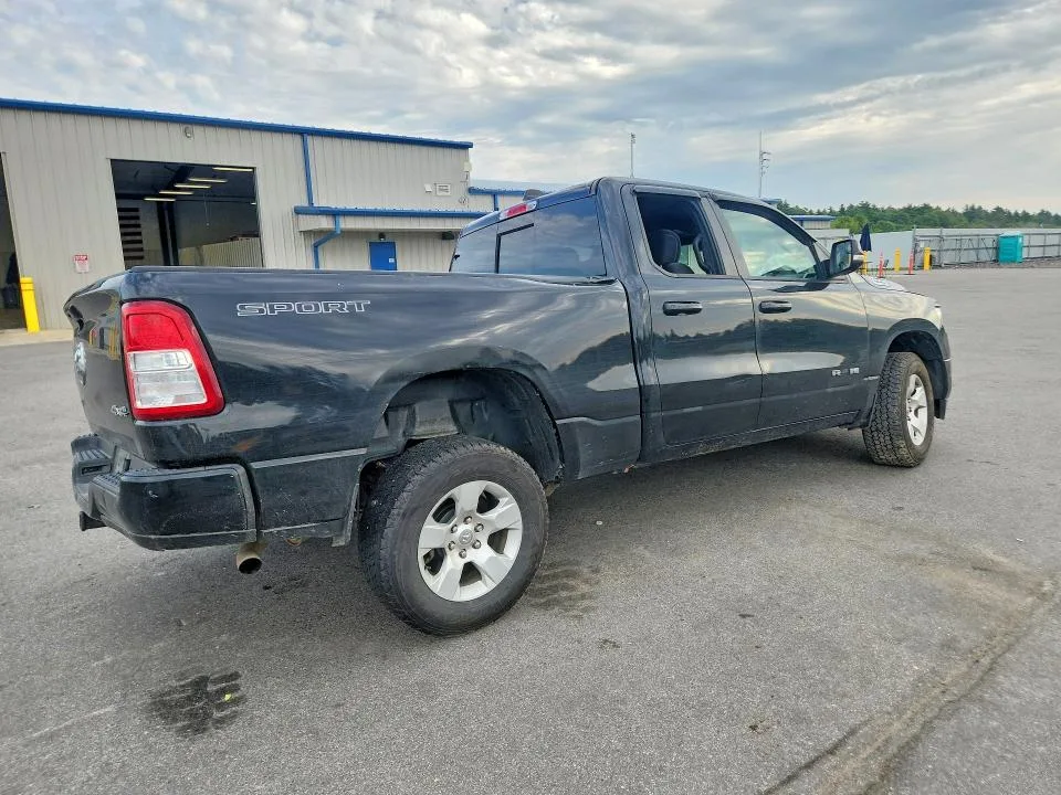 1C6RRFBG1LN291035 — 2020 RAM 1500 photo 3