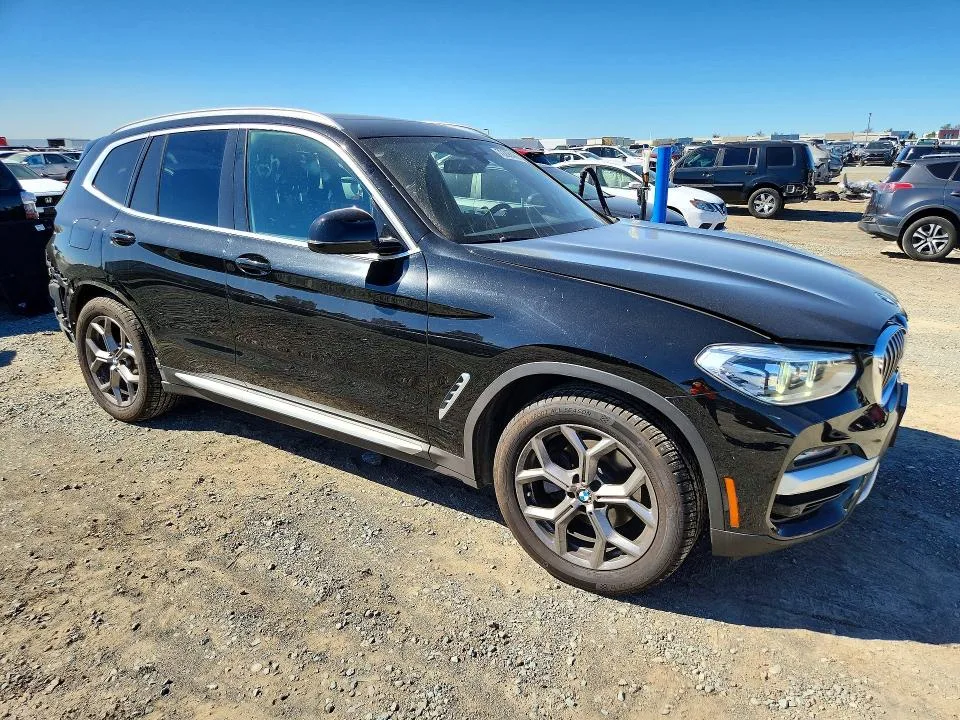 5UXTY3C00M9D79863 — 2021 BMW X3 photo 4