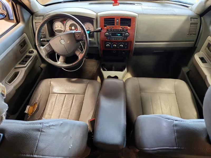 1D7HW48N75S178417 — 2005 DODGE DAKOTA photo 8