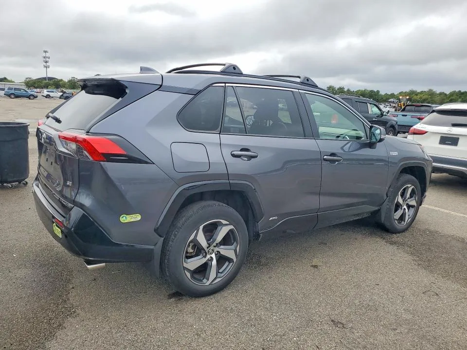 JTMAB3FV1MD012885 — 2021 TOYOTA RAV4 PRIME photo 3