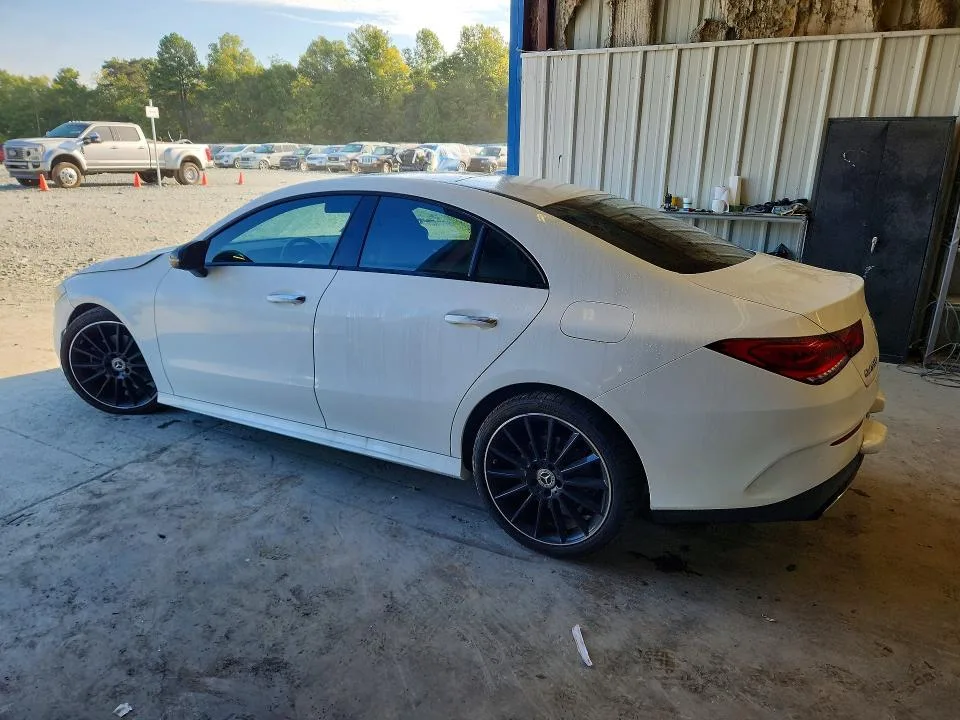 W1K5J4GB4NN318785 — 2022 MERCEDES-BENZ CLA photo 2