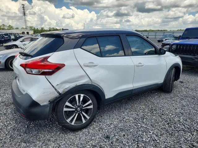 3N1CP5CUXKL503757 — 2019 NISSAN KICKS photo 3