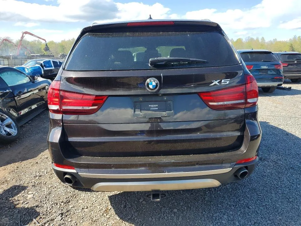 5UXKR0C37H0V69510 — 2017 BMW X5 photo 6