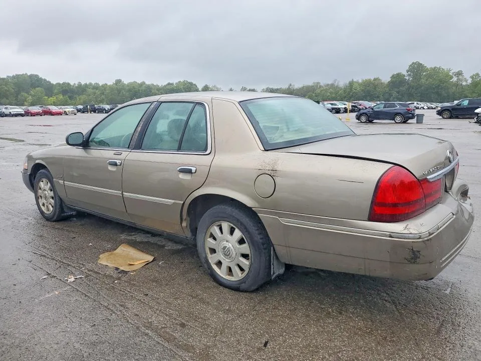 2MEFM75W43X621945 — 2003 MERCURY GRAND MARQUIS photo 2