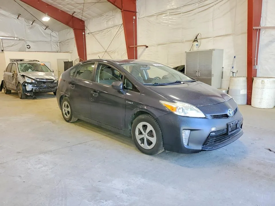 JTDKN3DU8C1599530 — 2012 TOYOTA PRIUS photo 4
