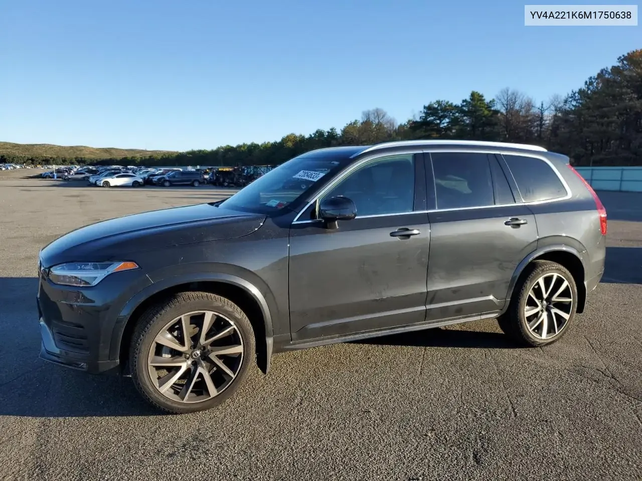 YV4A221K6M1750638 — 2021 Volvo XC90 photo 2