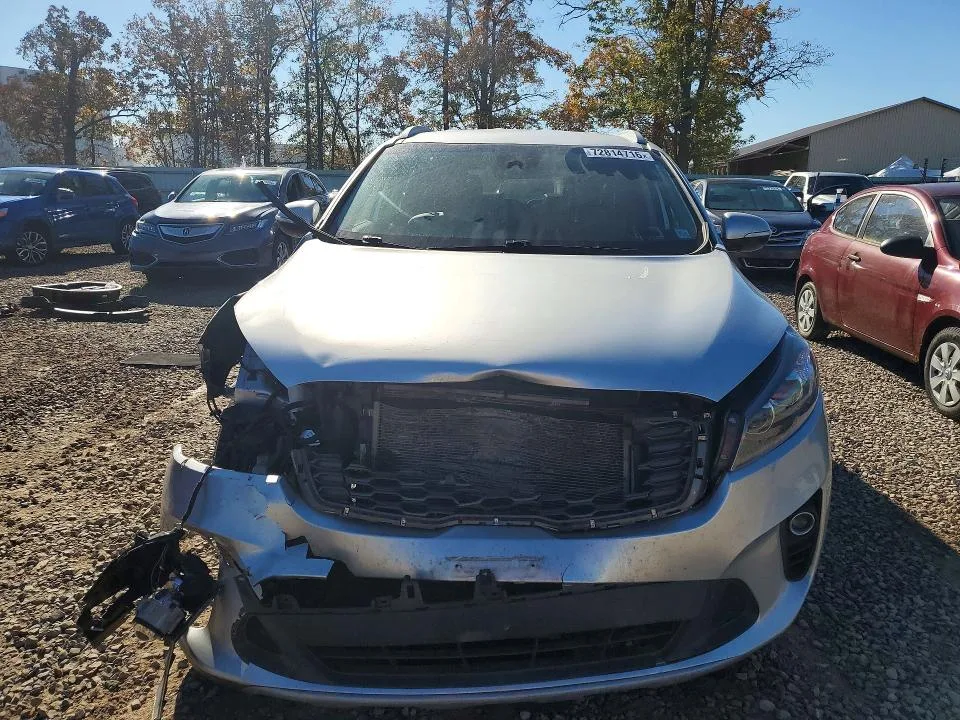5XYPHDA53KG567793 — 2019 KIA SORENTO photo 5