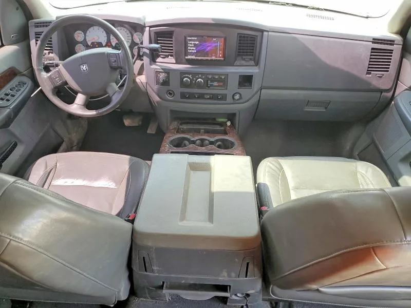 1D7HU18218S612636 — 2008 DODGE RAM 1500 photo 8