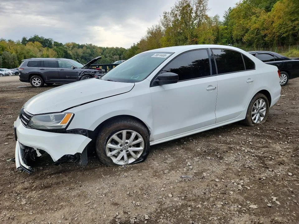 3VWD17AJ0FM261999 — 2015 VOLKSWAGEN JETTA