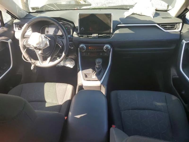 2T3P1RFV4RC397807 — 2024 TOYOTA RAV4 photo 8
