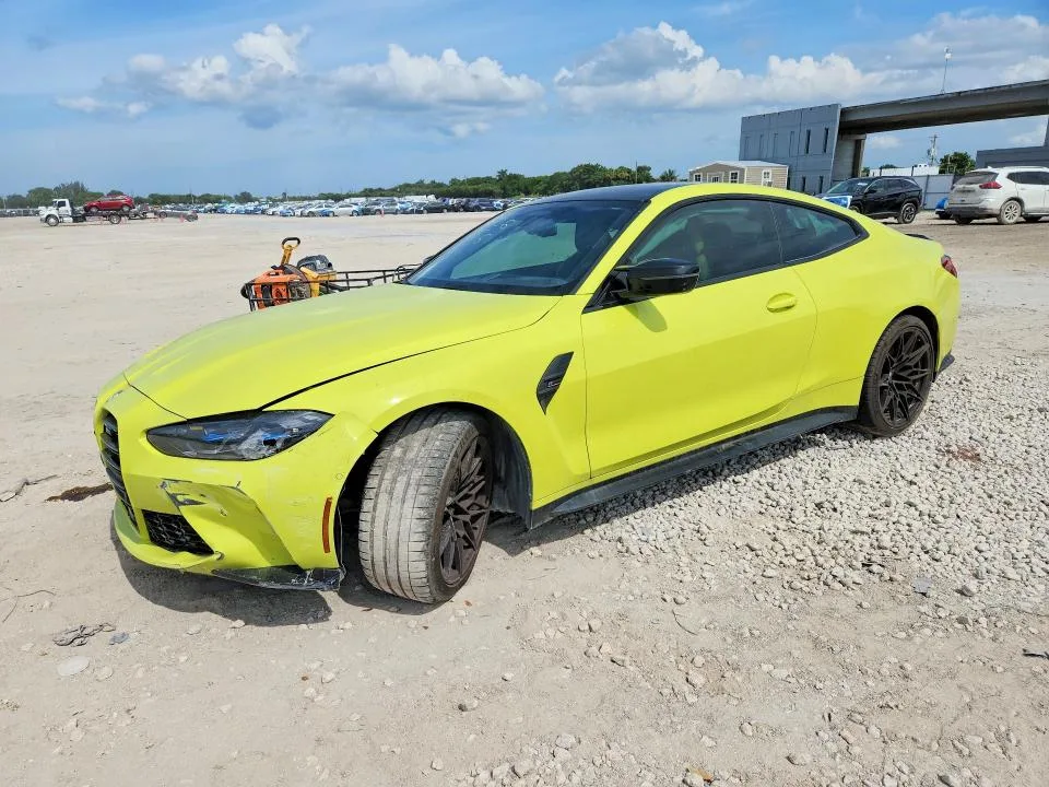 WBS43AZ03RCP80548 — 2024 BMW M4 photo 1