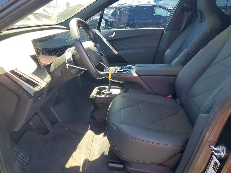 WB523CF02RCP34414 — 2024 BMW IX photo 7