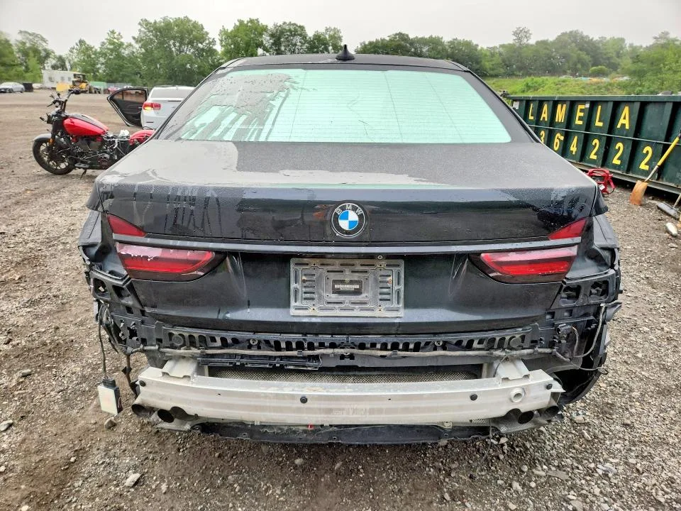 WBA7F2C33HG423265 — 2017 BMW 750 photo 6