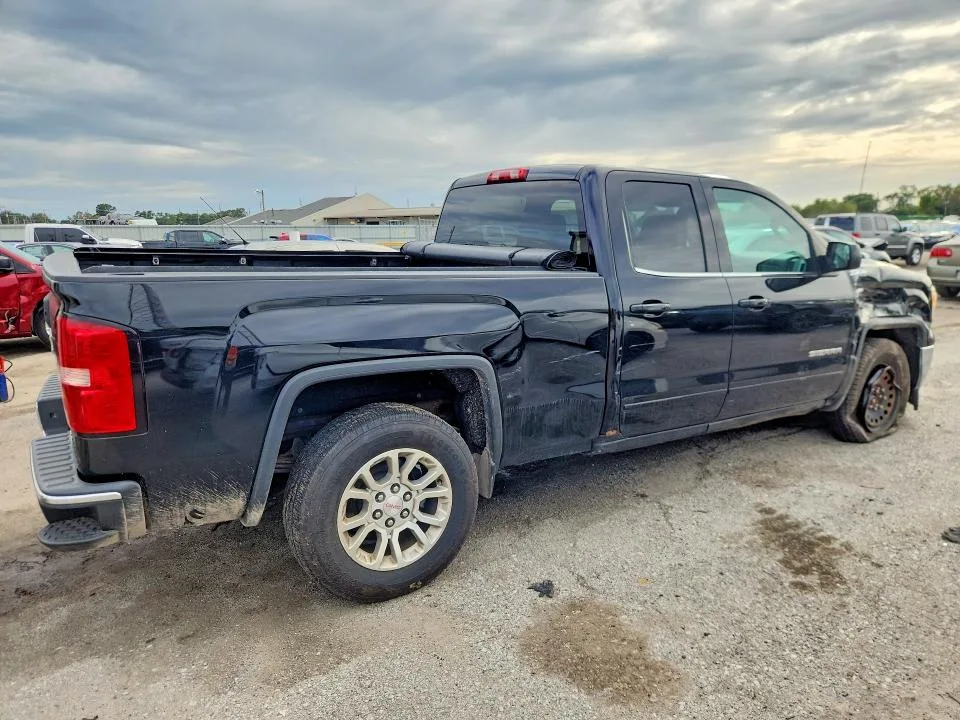 1GTV2UEC9FZ351553 — 2015 GMC SIERRA photo 3
