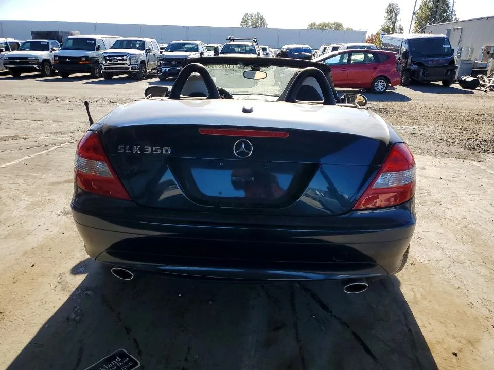 WDBWK56F57F167375 — 2007 MERCEDES-BENZ SLK photo 6