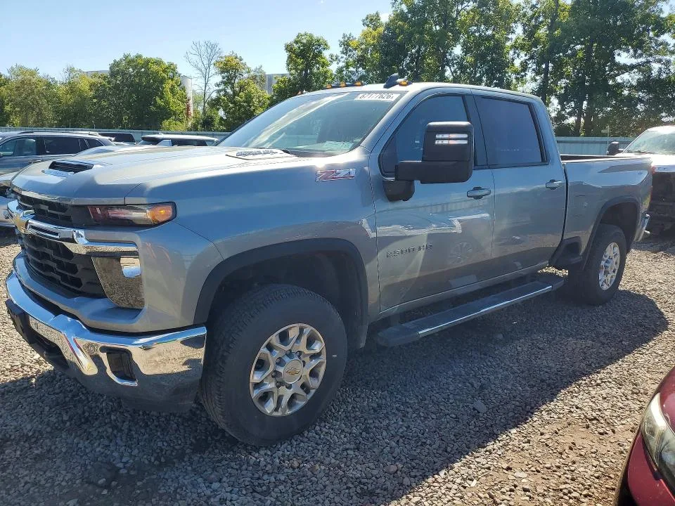2GC4KNE76S1113165 — 2025 CHEVROLET SILVERADO