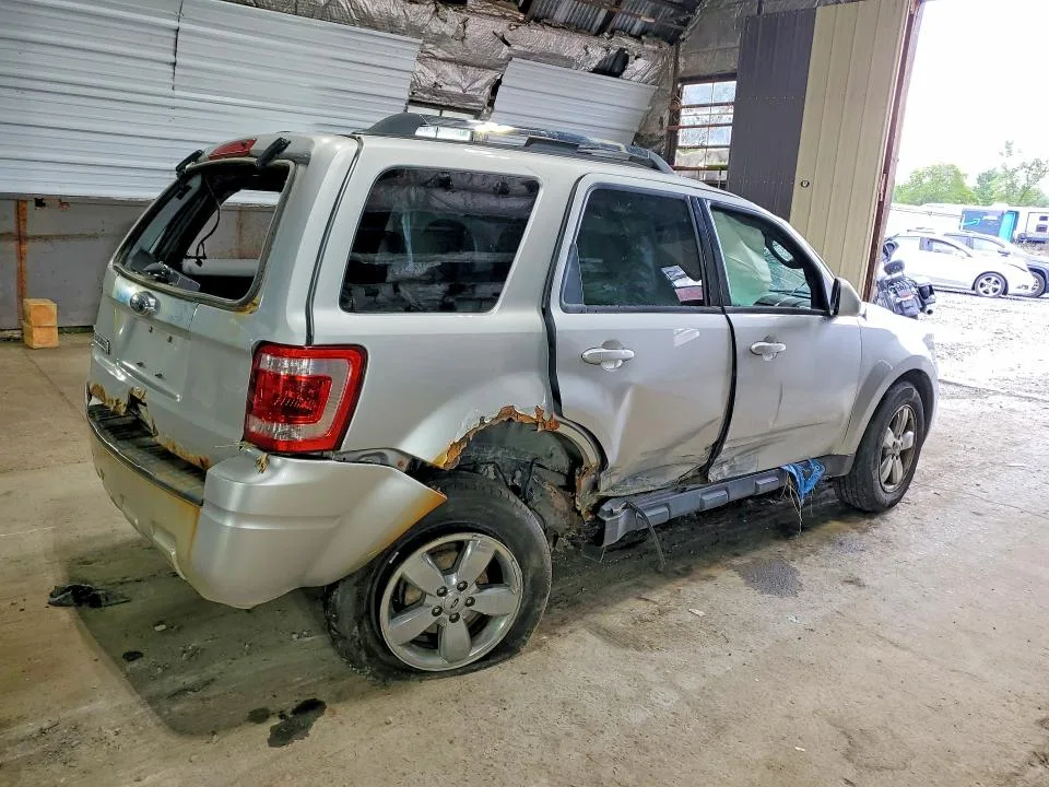 1FMCU9E72CKC74204 — 2012 FORD ESCAPE photo 3