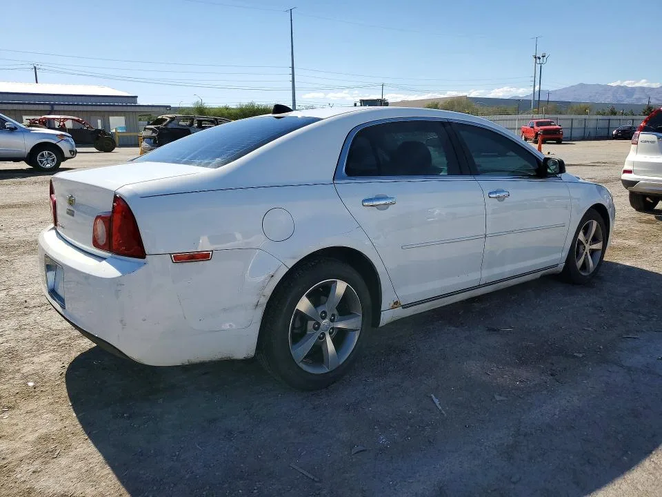 1G1ZC5EU1CF256875 — 2012 CHEVROLET MALIBU photo 3