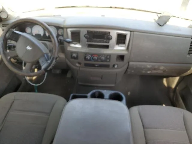 1D7HU182X8J151426 — 2008 DODGE RAM 1500 photo 8
