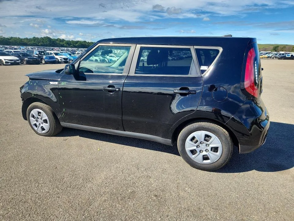 KNDJP3A52K7629359 — 2019 KIA SOUL photo 2