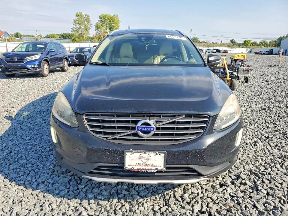 YV4952DLXE2501916 — 2014 VOLVO XC60 photo 5