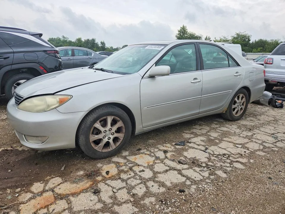 4T1BF30K26U113035 — 2006 TOYOTA CAMRY
