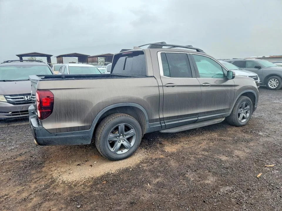 5FPYK3F53NB031082 — 2022 HONDA RIDGELINE photo 3