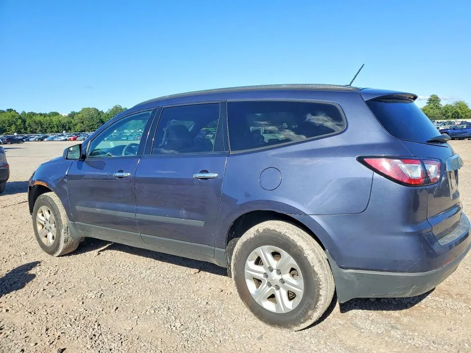 1GNKRFED3EJ177275 — 2014 CHEVROLET TRAVERSE photo 2
