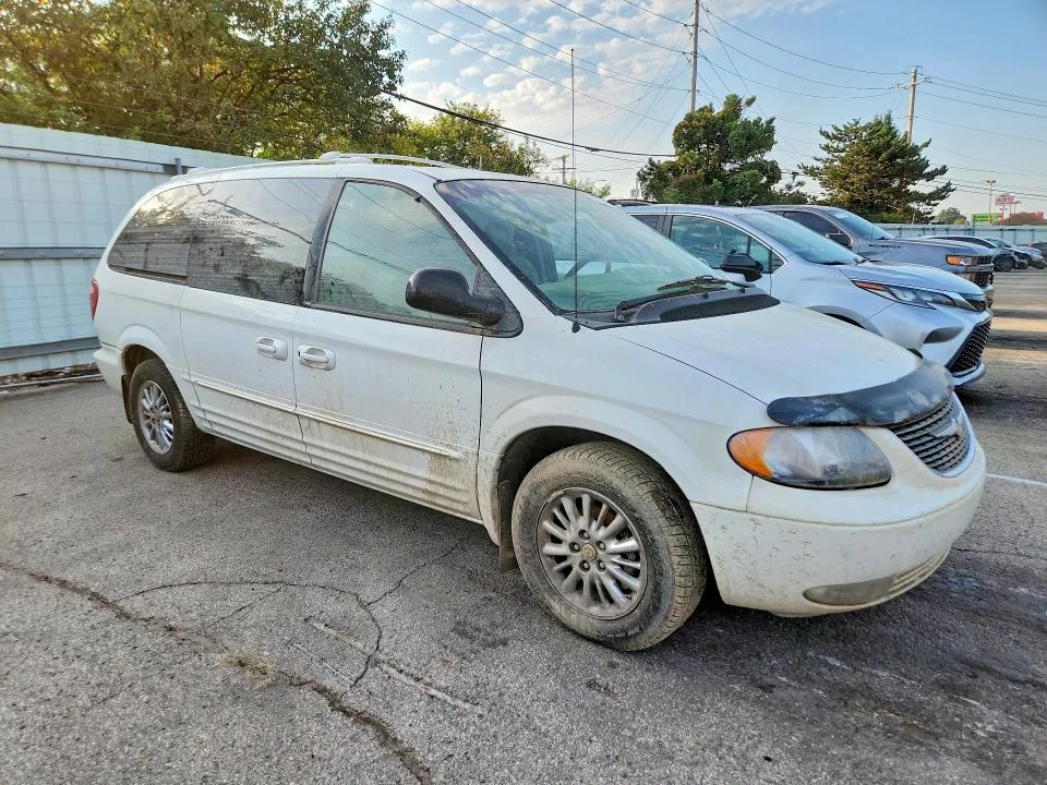 2C8GP64L42R711581 — 2002 CHRYSLER TOWN & COUNTRY photo 4